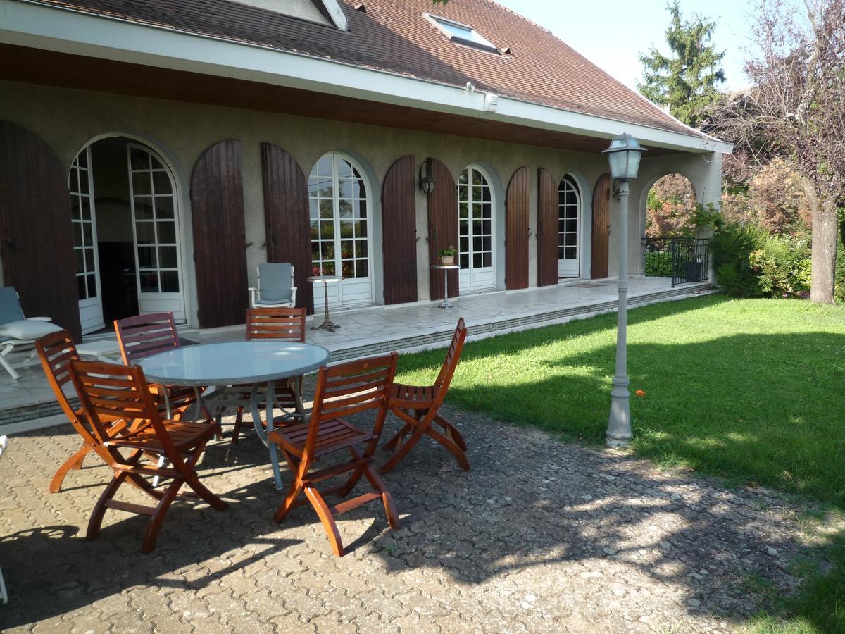La Maison Des Bonheurs Bed and Breakfast Rillieux-la-Pape Buitenkant foto