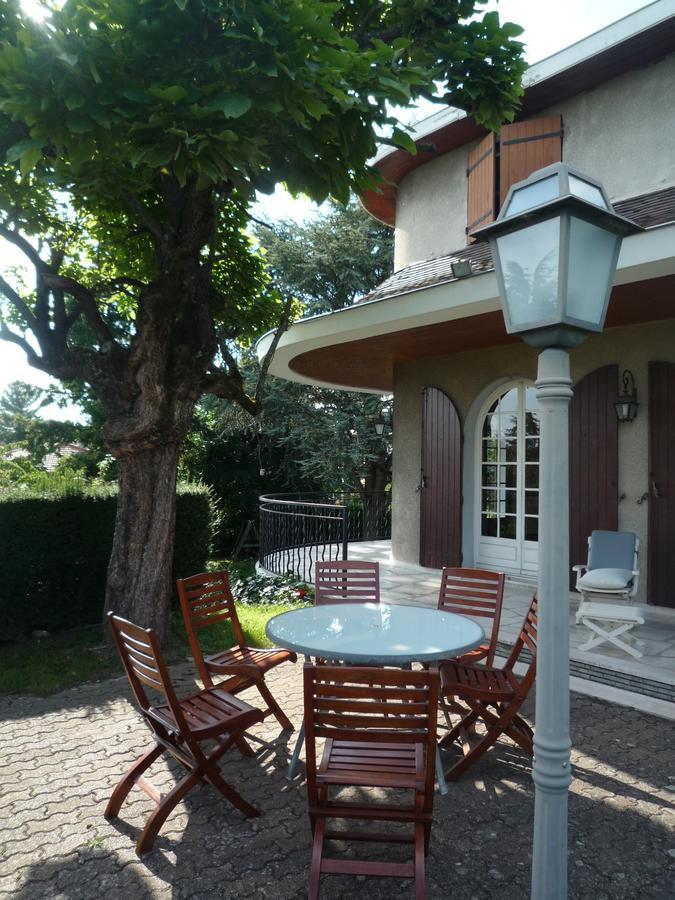 La Maison Des Bonheurs Bed and Breakfast Rillieux-la-Pape Buitenkant foto